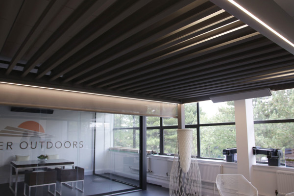 London Pergolas With A Retractable Canopy